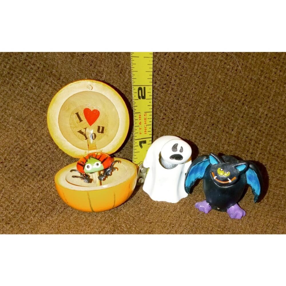 Cute Mini Halloween Bobbleheads Ghost,Bat, Pumpkin w/moving spider legs